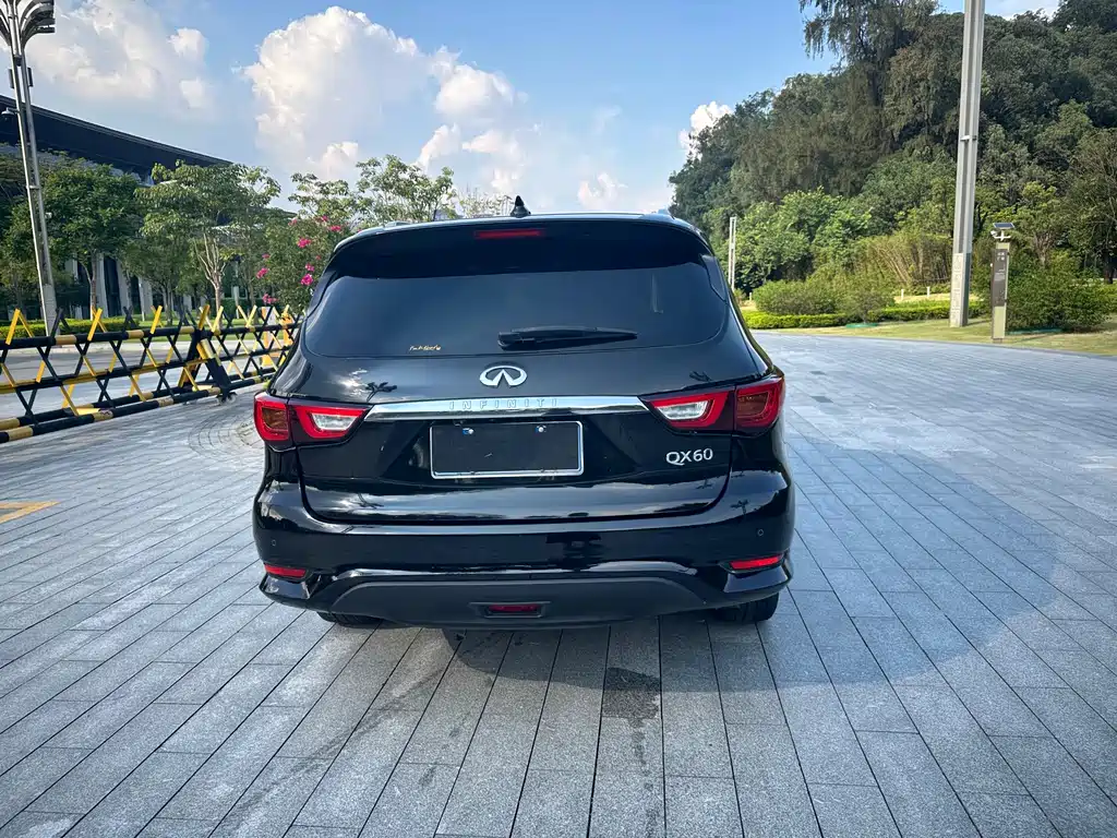 Infiniti QX60 (Import) — миниатюра 13