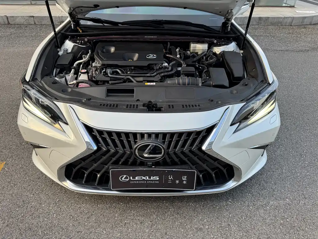 Lexus ES — миниатюра 3