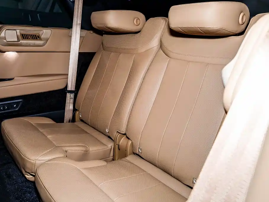 Land Rover Range Rover — миниатюра 10