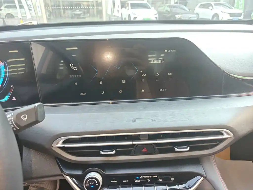Changan Eado — миниатюра 13