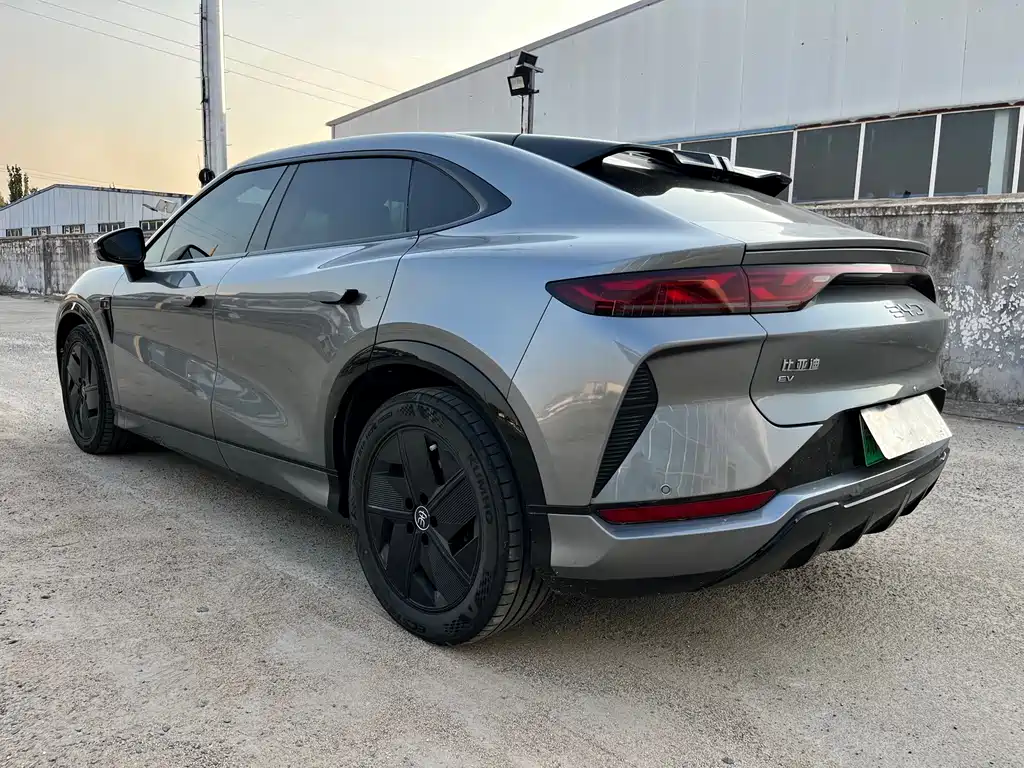BYD L EV — миниатюра 17