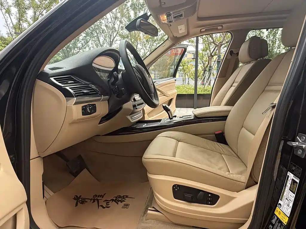 BMW X5 (Import) — миниатюра 14