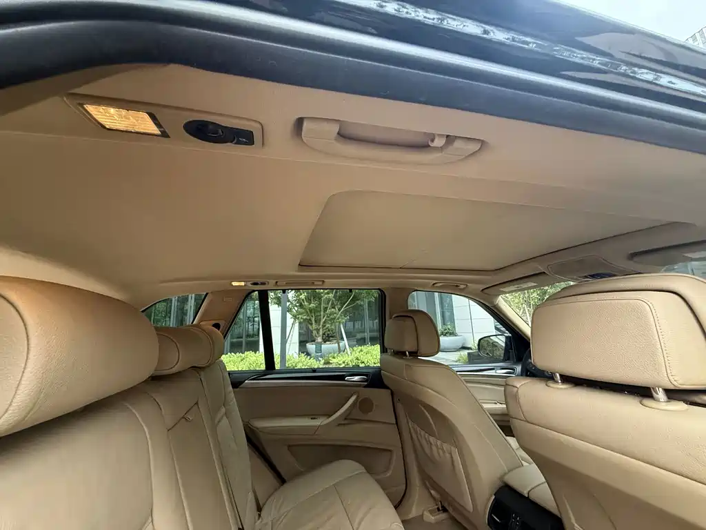 BMW X5 (Import) — миниатюра 17