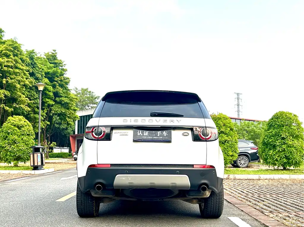 Land Rover Discovery Sport — миниатюра 7