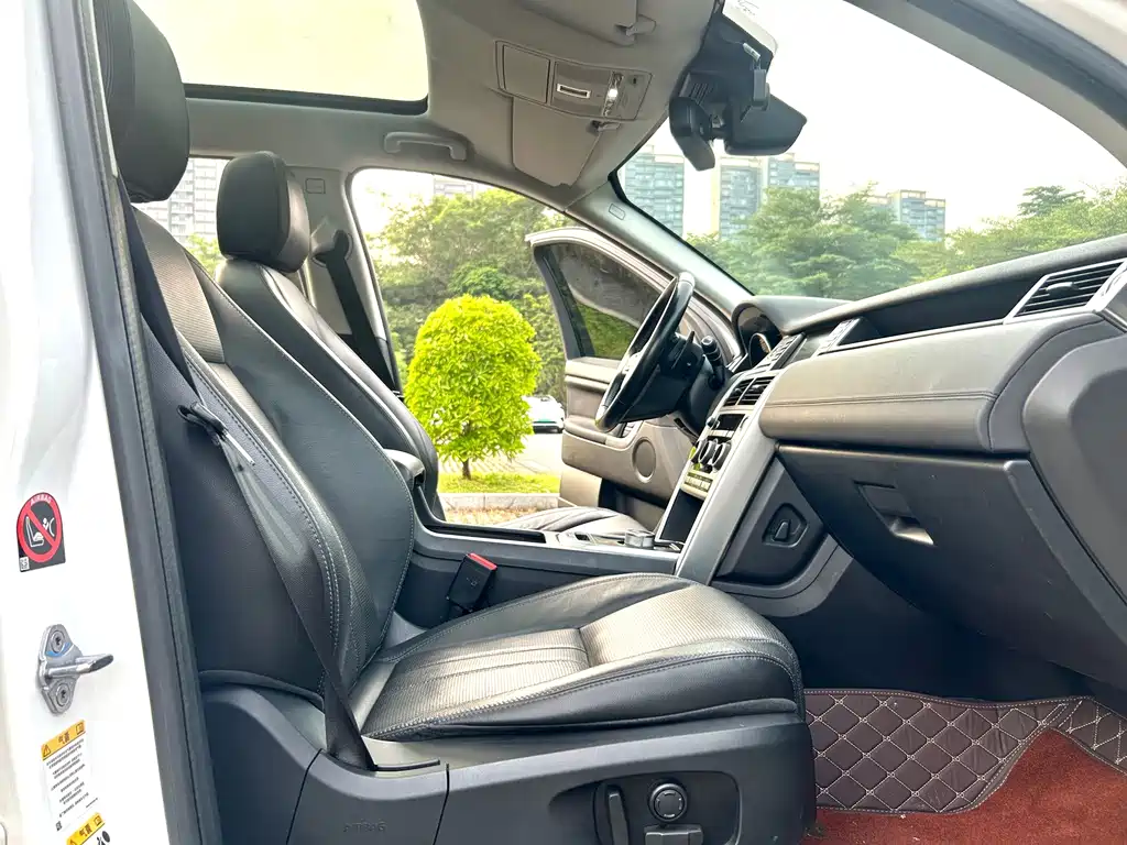 Land Rover Discovery Sport — миниатюра 15