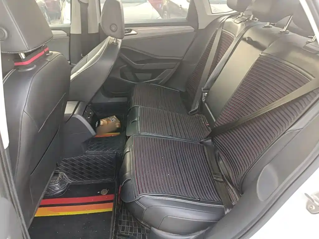 Volkswagen Sagitar — миниатюра 17