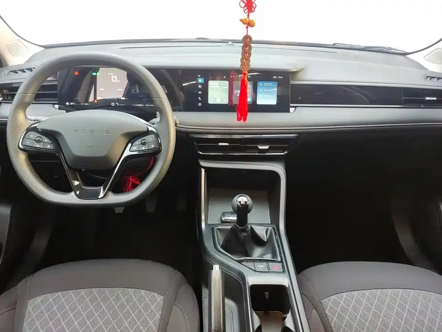 Roewe i5 — миниатюра 12