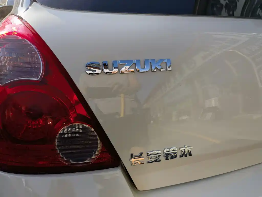 Suzuki Swift — миниатюра 11