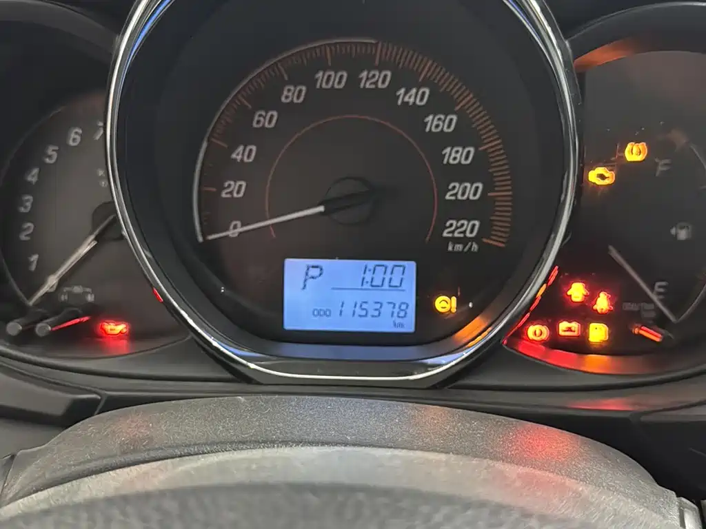 Toyota Yaris L — миниатюра 14