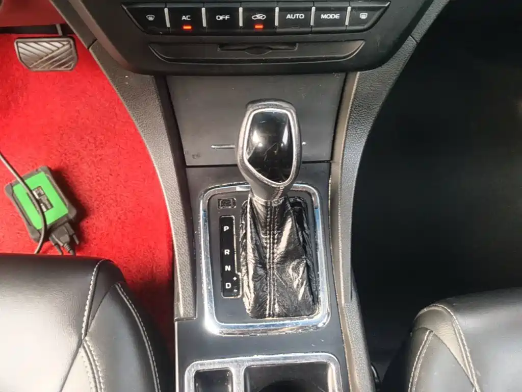 Geely Emgrand — миниатюра 14