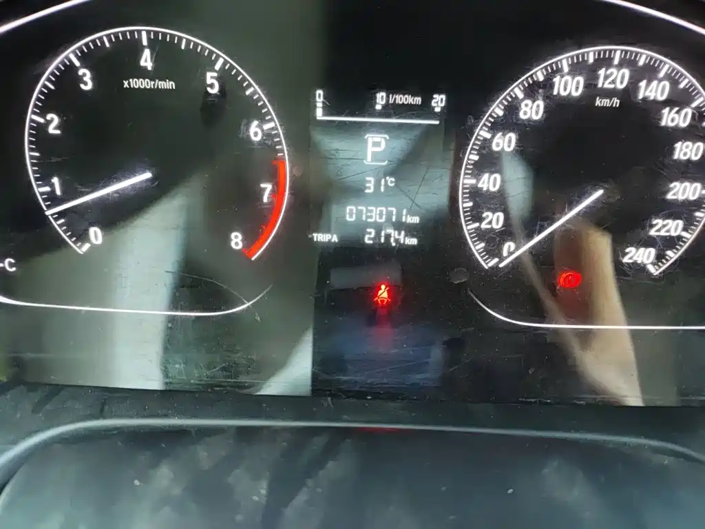Honda Accord — миниатюра 8