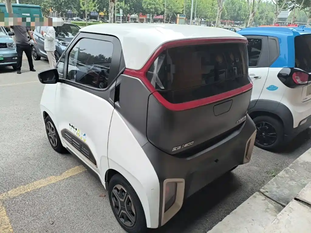 Baojun E200 — миниатюра 5