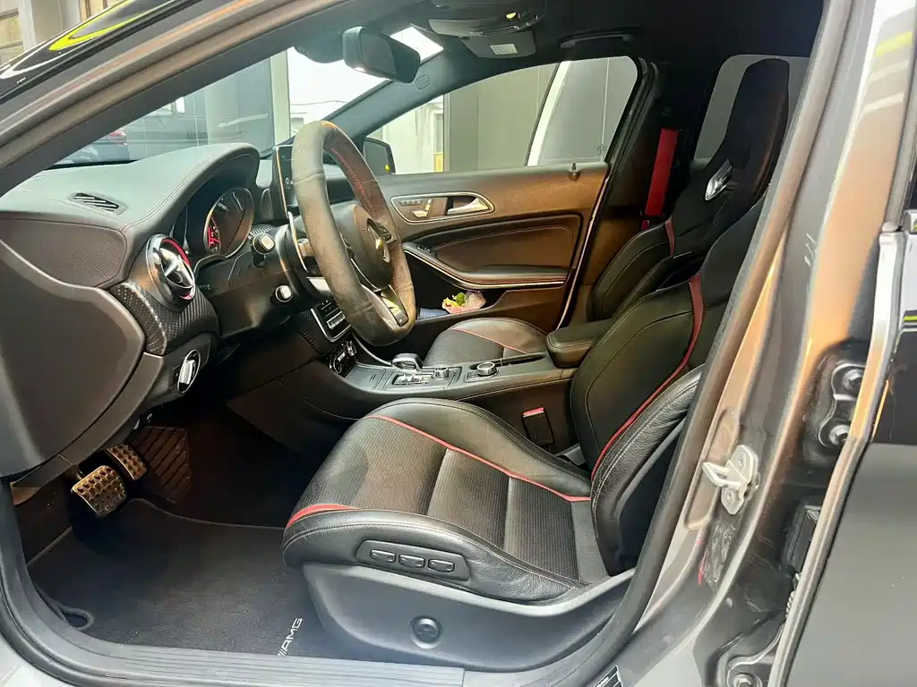Mercedes-Benz A-Class AMG (Import) — миниатюра 3