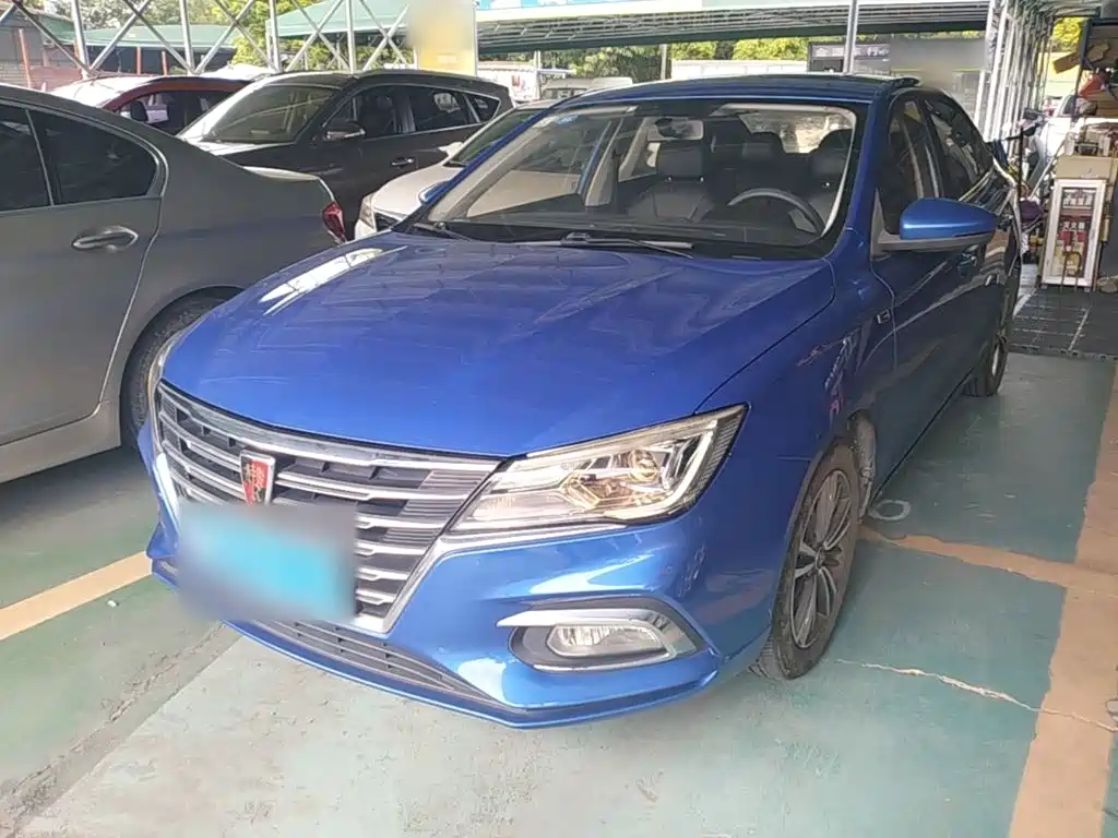 Roewe i5