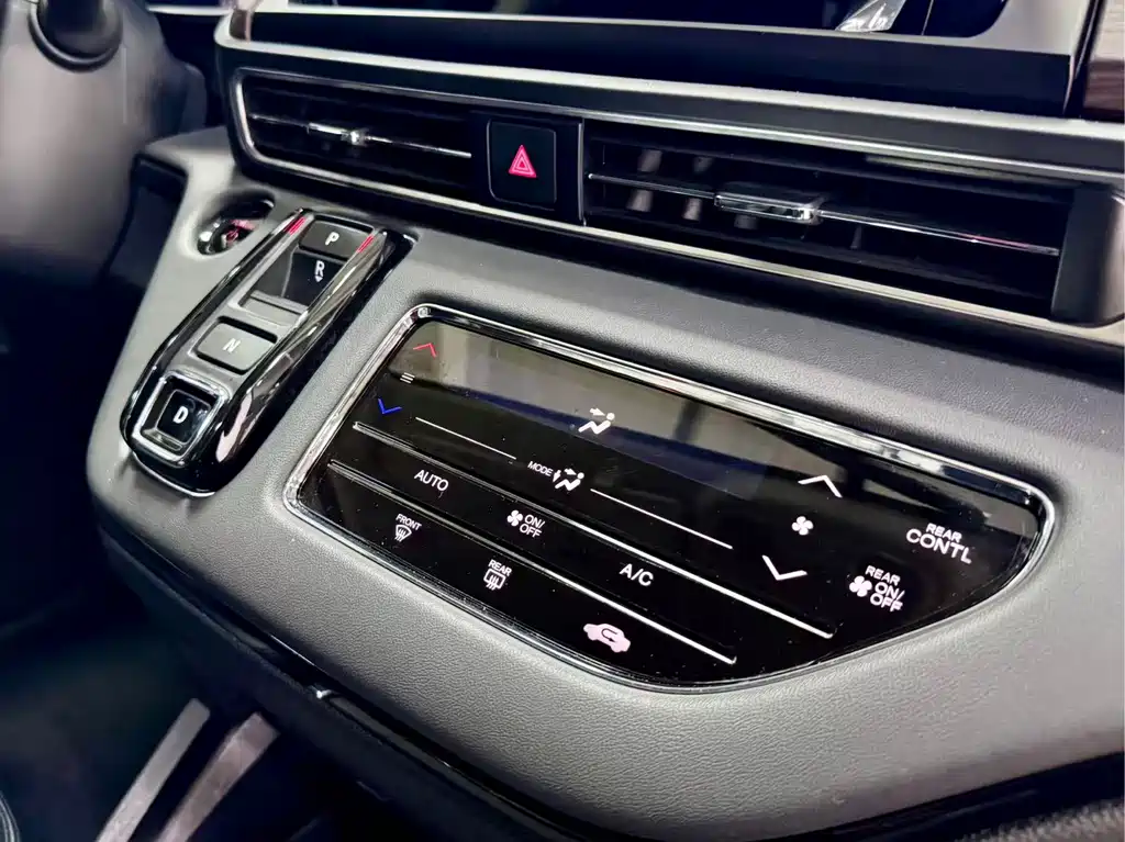 Honda Odyssey — миниатюра 9