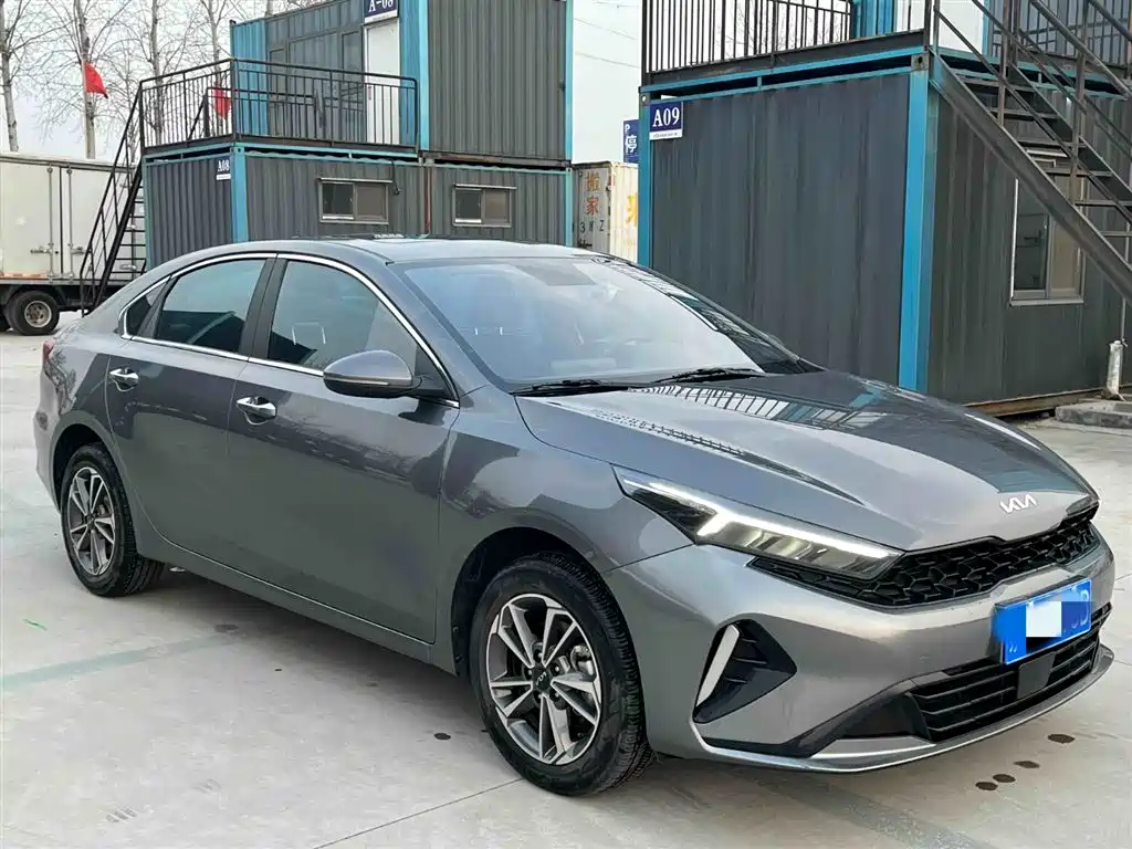 KIA K3