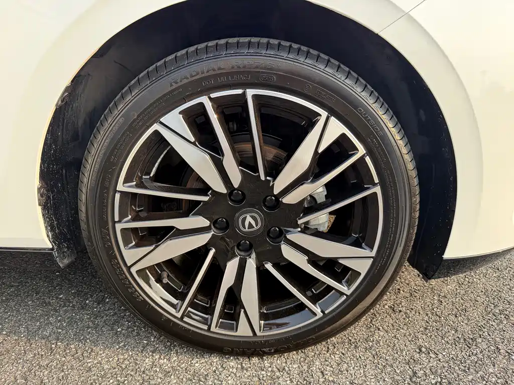 Changan Eado — миниатюра 28