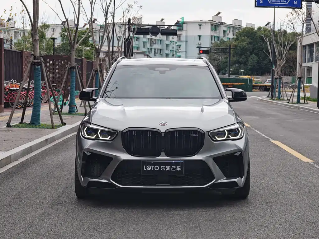 BMW X5 M