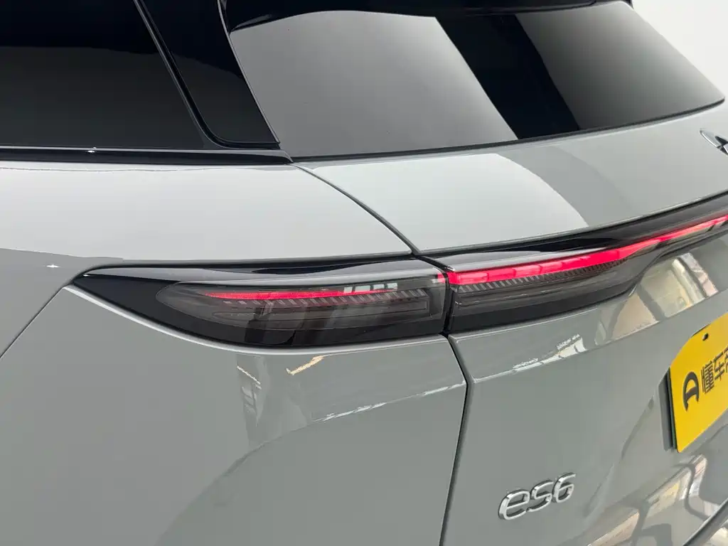 NIO ES6 — миниатюра 8