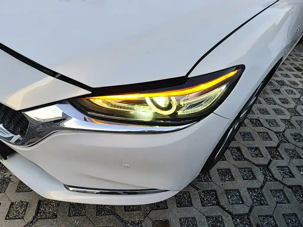 Mazda Atenza — миниатюра 24