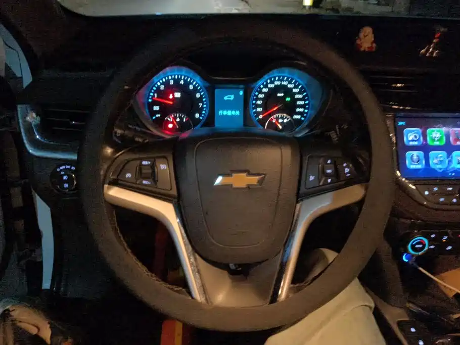 Chevrolet Malibu — миниатюра 15