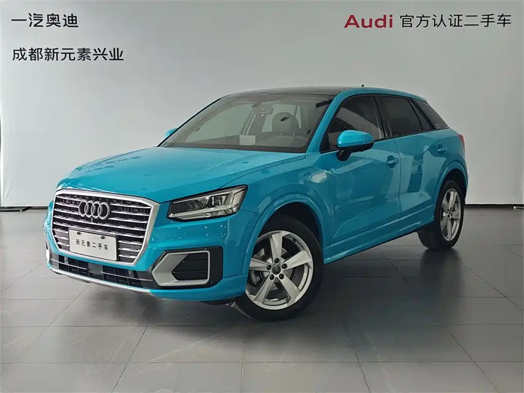 Audi Q2L 2019