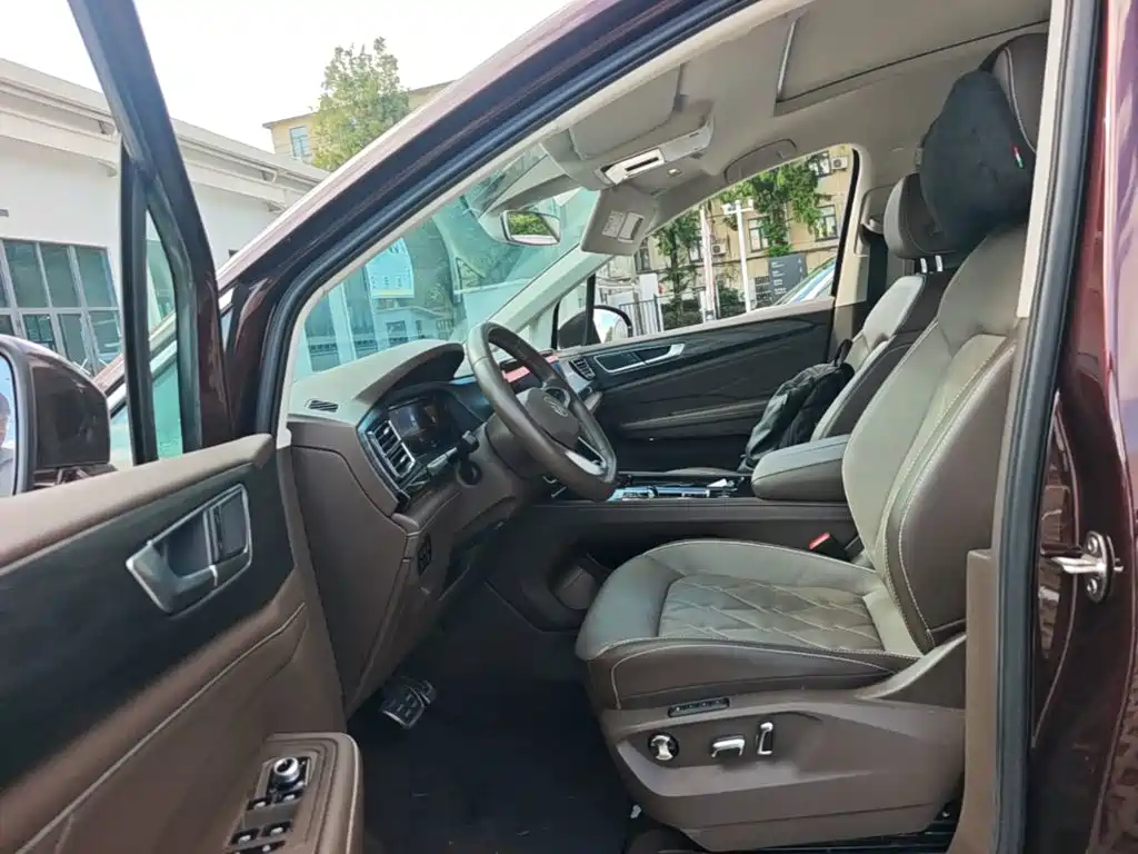 Volkswagen Viloran — миниатюра 20