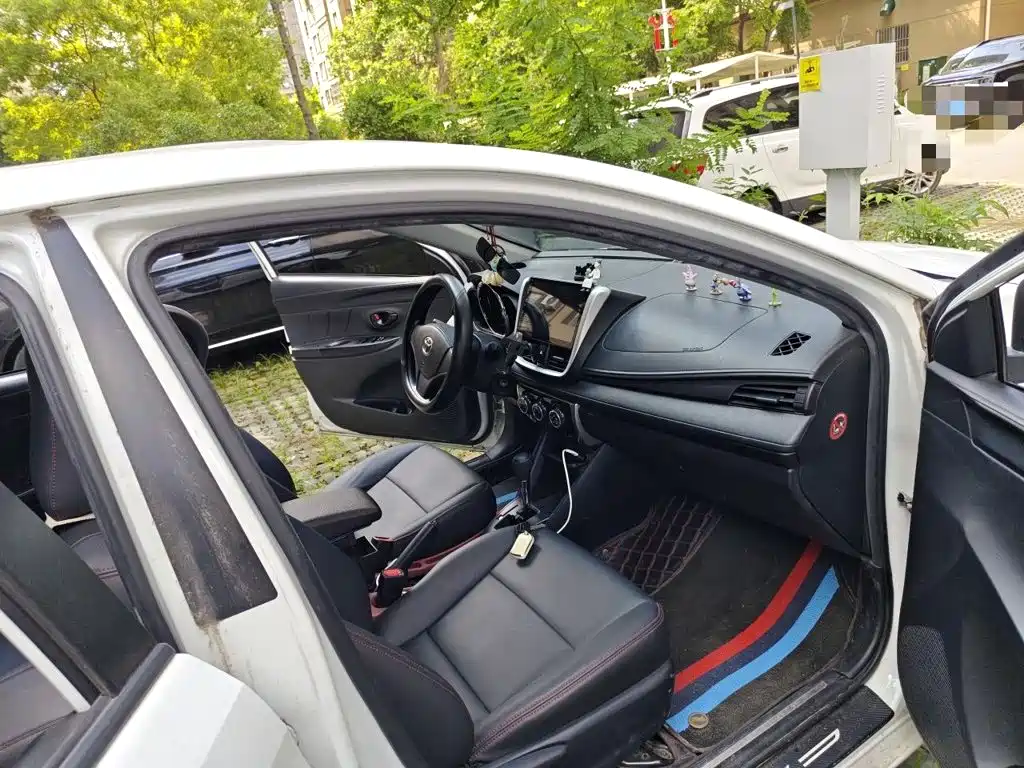 Toyota Yaris L — миниатюра 18
