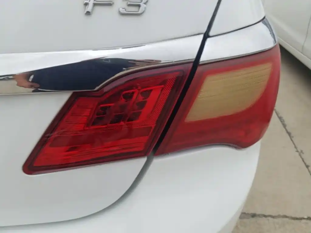 BYD F3 — миниатюра 8