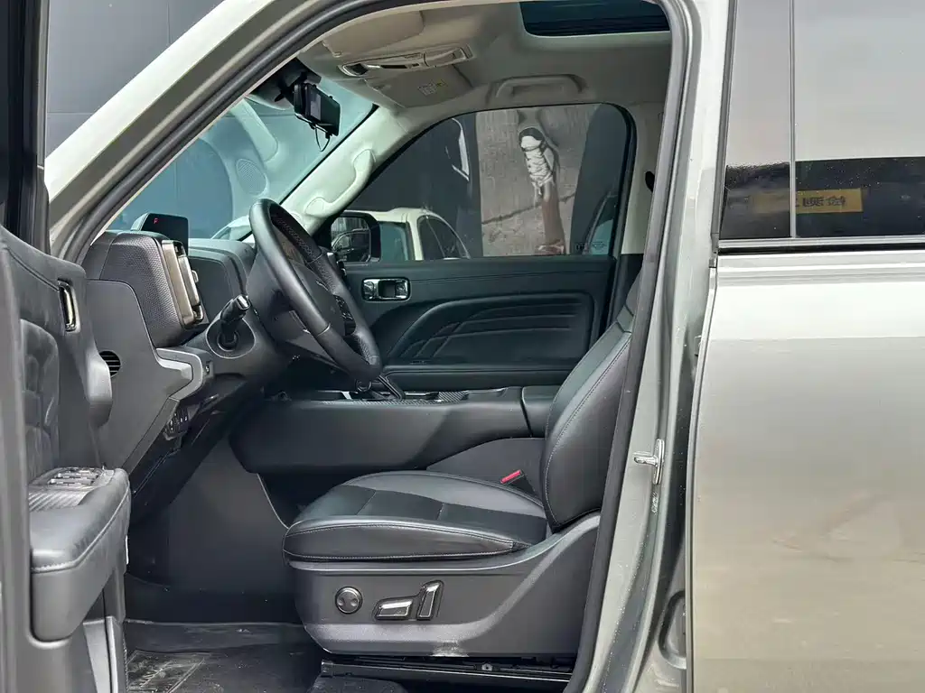 Haval Menglong New Energy — миниатюра 3