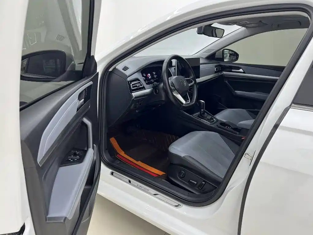 Volkswagen Lavida — миниатюра 10