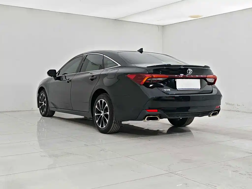 Toyota Avalon — миниатюра 6