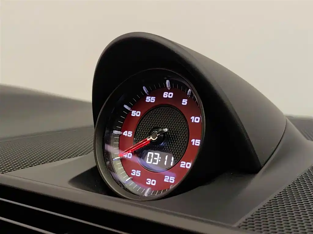 Porsche Panamera — миниатюра 12