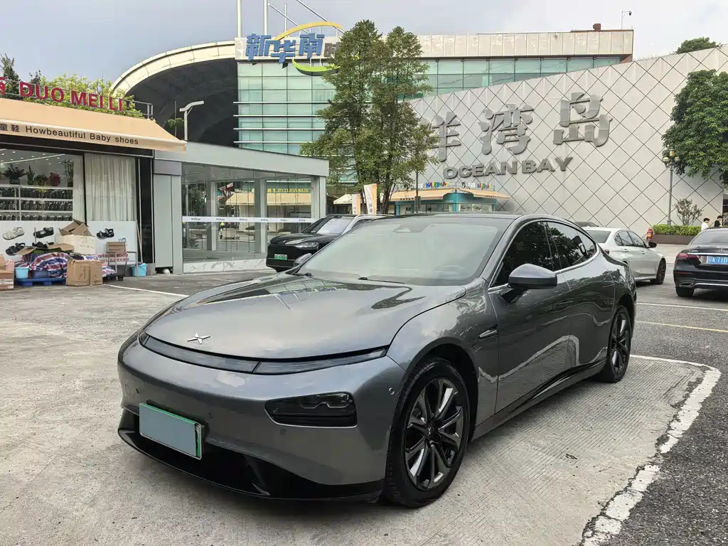 XPeng P7