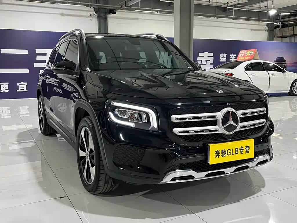 Mercedes-Benz GLB — миниатюра 3