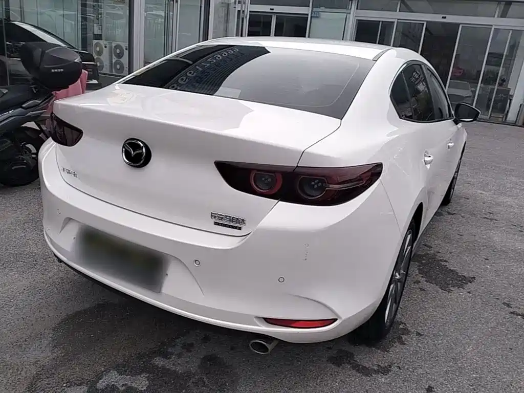Mazda 3 Axela — миниатюра 7