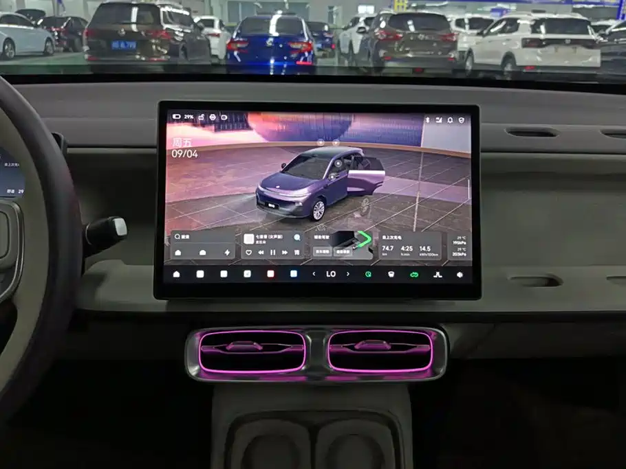 Leapmotor Leapmotor B10 — миниатюра 13