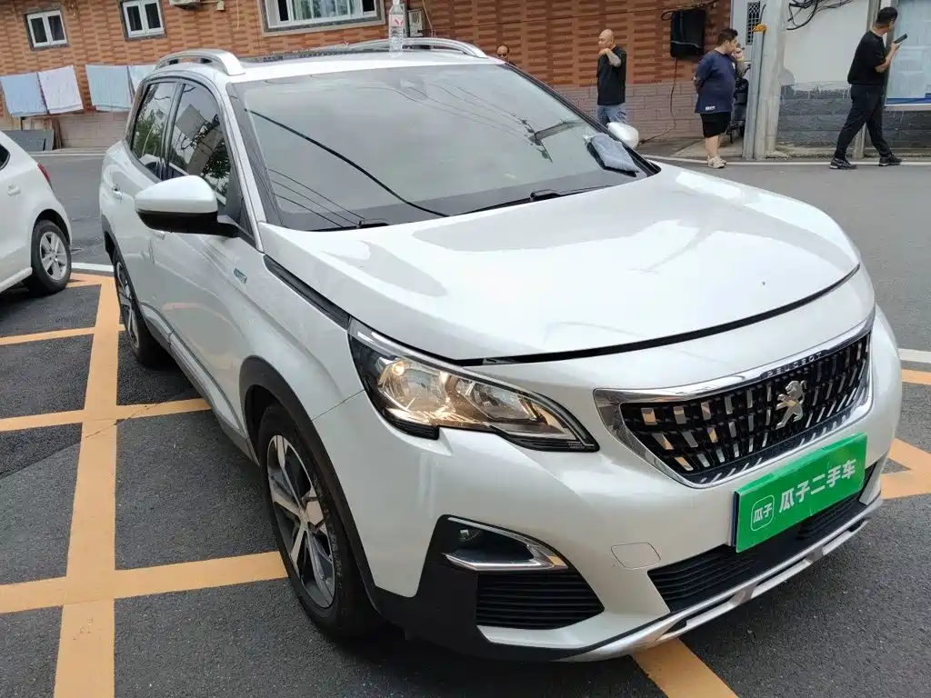Peugeot 4008 — миниатюра 3