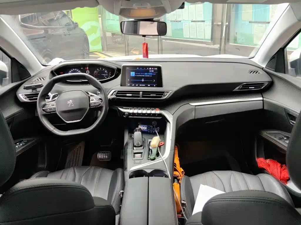 Peugeot 4008 — миниатюра 10