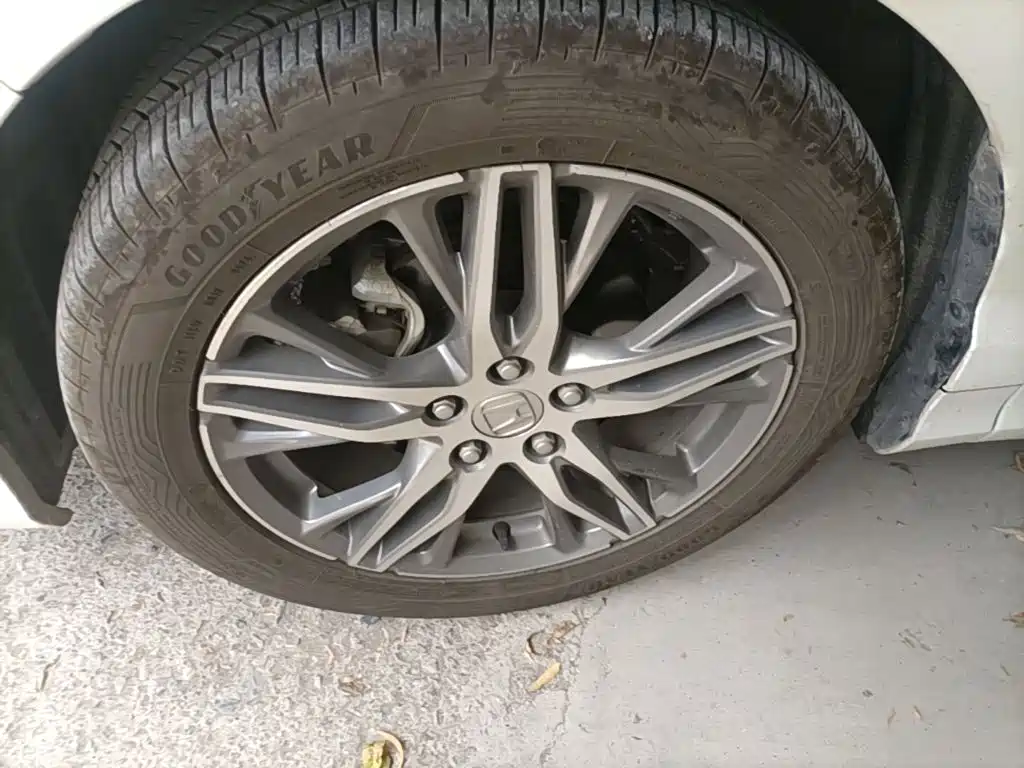 Honda Elysion — миниатюра 23