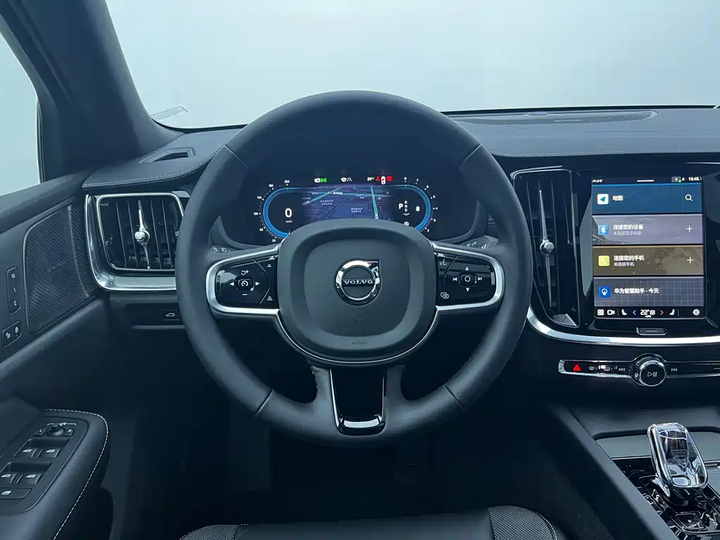Volvo S60 — миниатюра 21