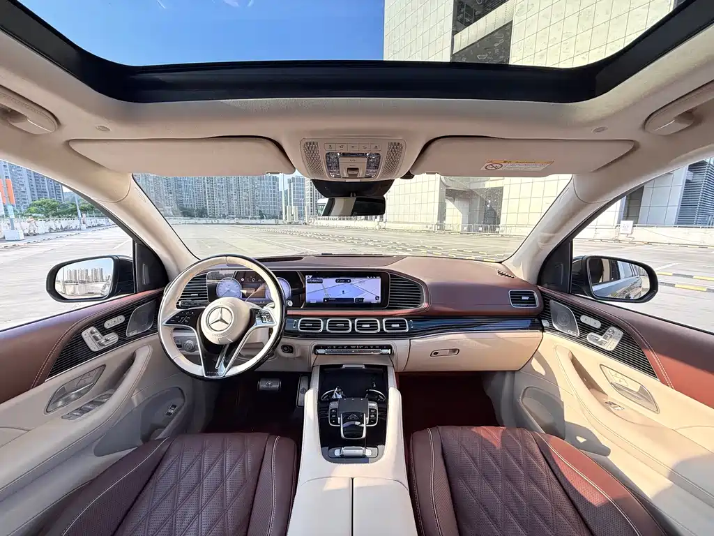 Mercedes-Benz GLS — миниатюра 8