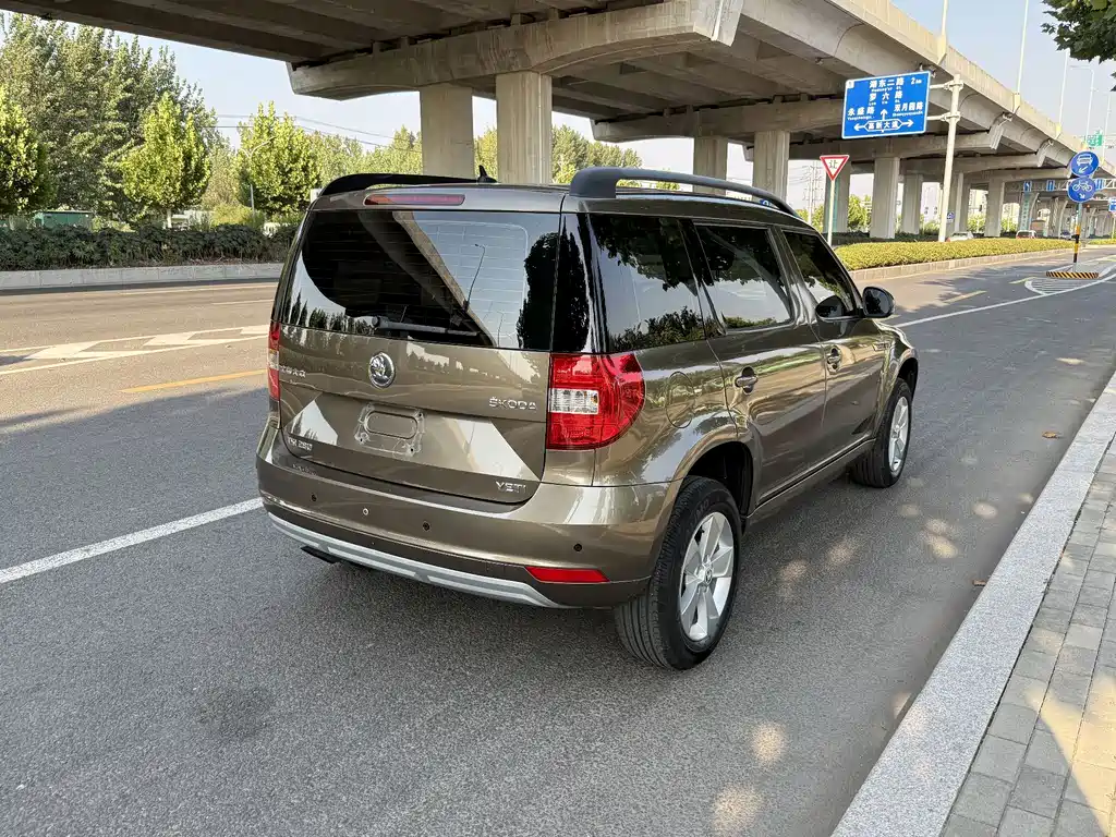 Skoda Yeti — миниатюра 4