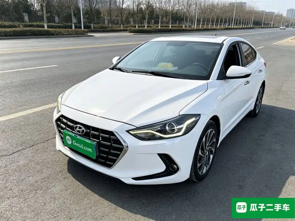 Hyundai Elantra 2019