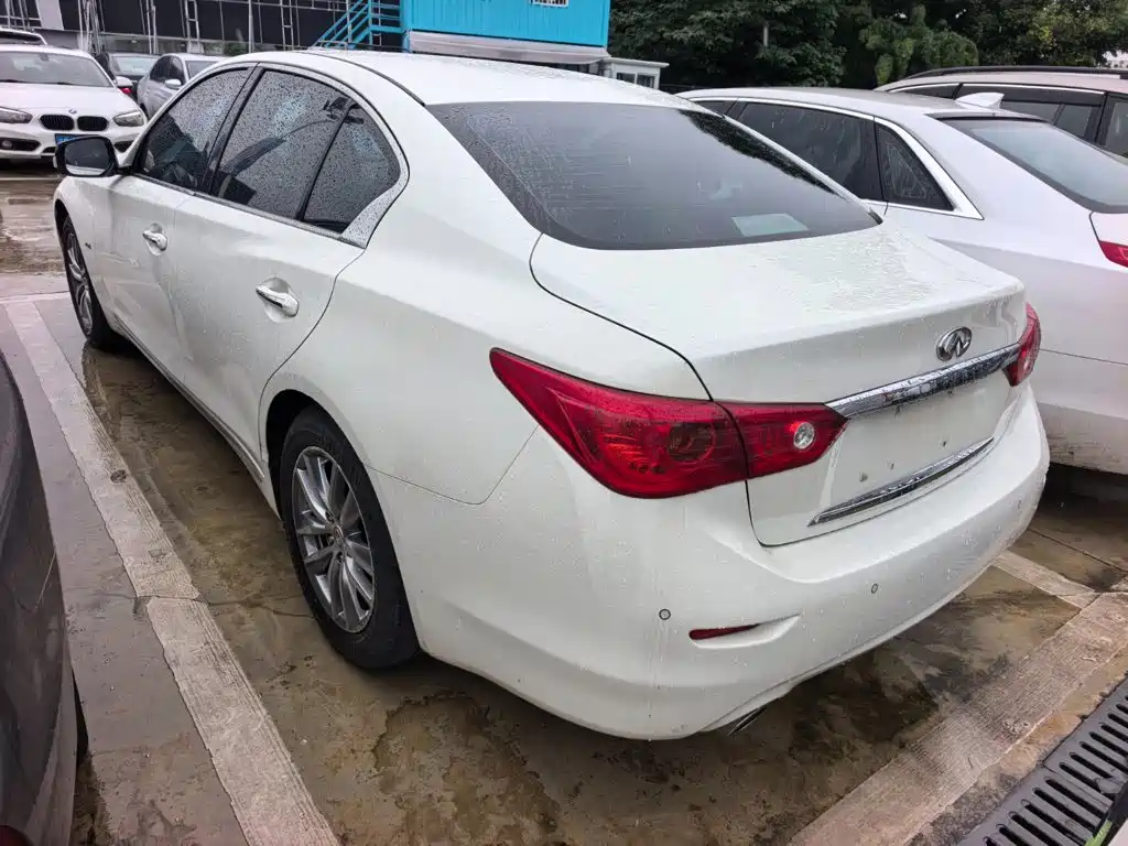 Infiniti Q50L — миниатюра 4
