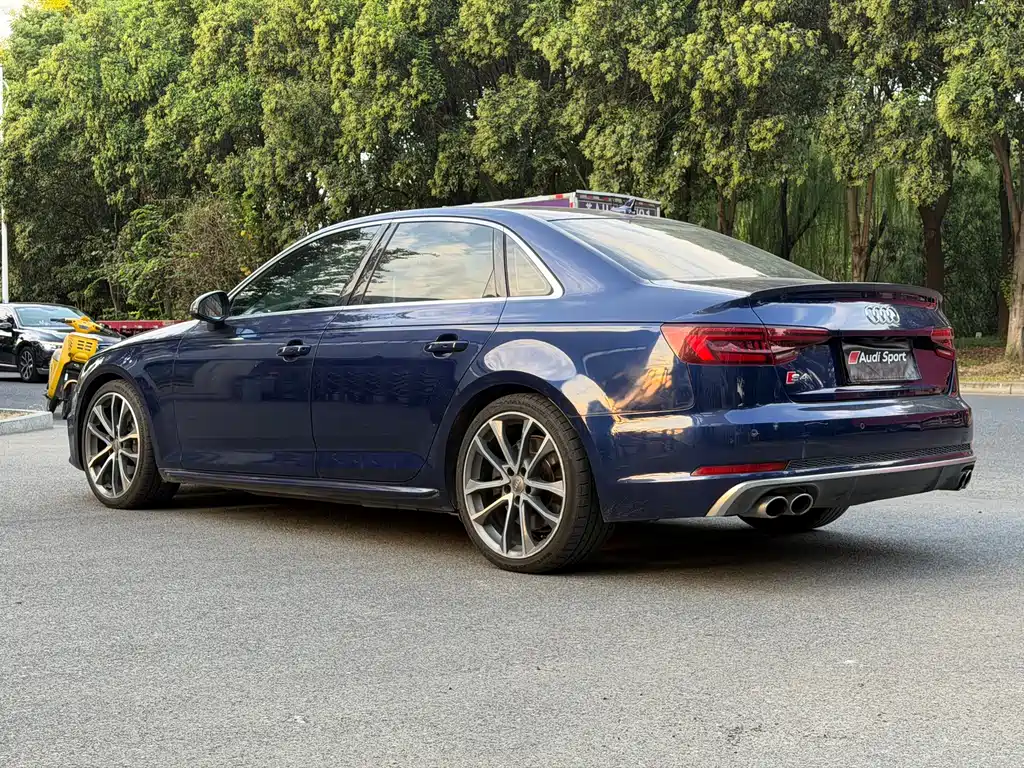 Audi S4 — миниатюра 8
