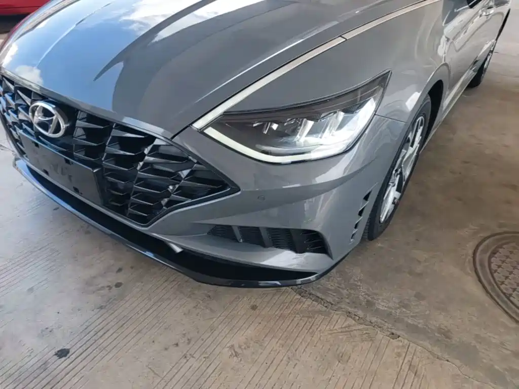 Hyundai Sonata — миниатюра 24