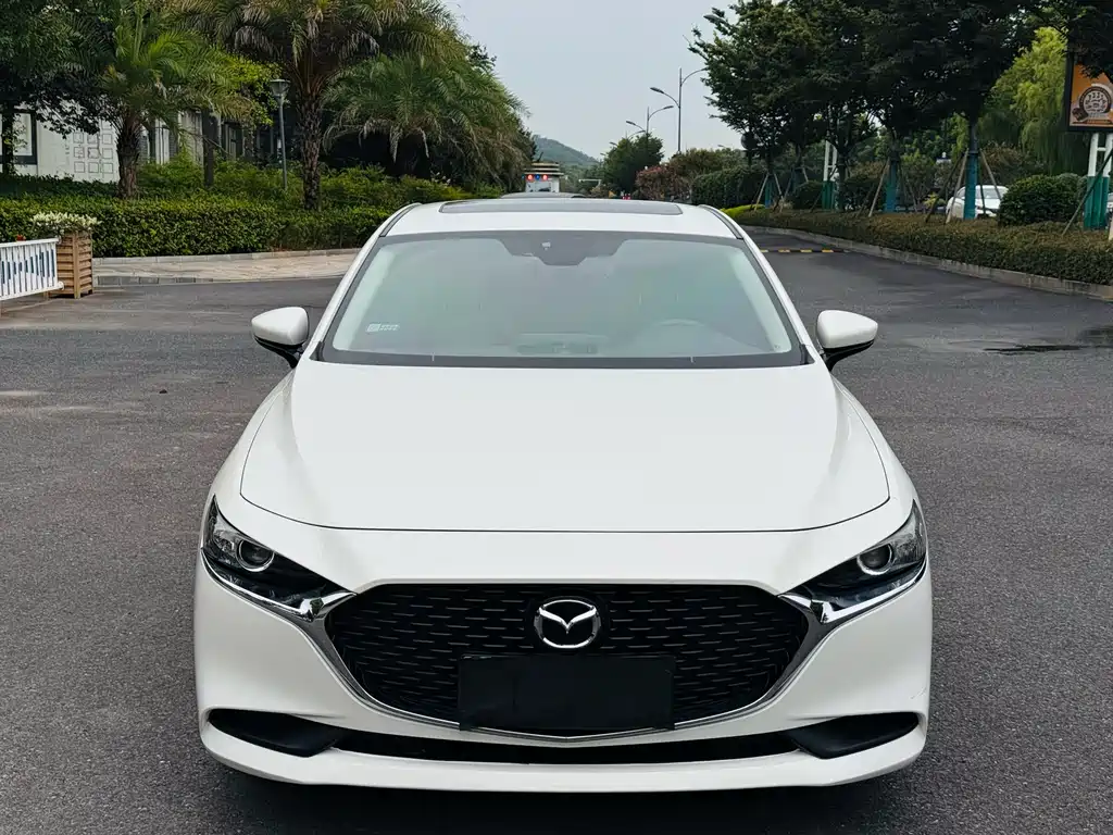 MAZDA  3 ANGKESAILA