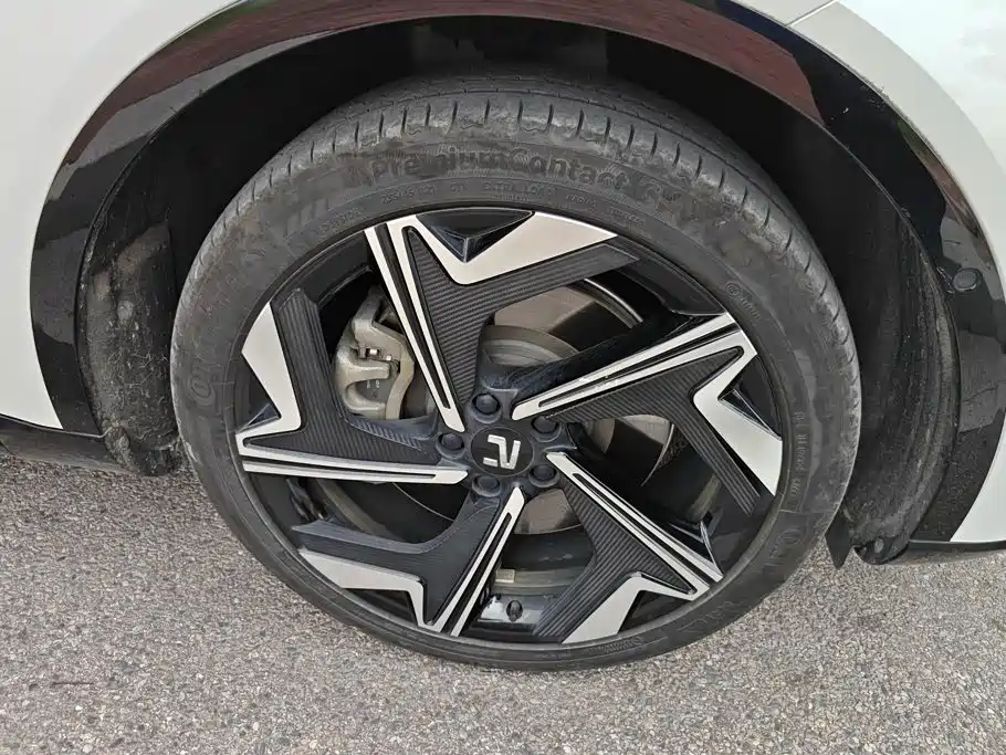 Roewe Feifan R7 — миниатюра 6