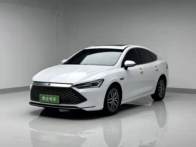 2023 BYD Qin
